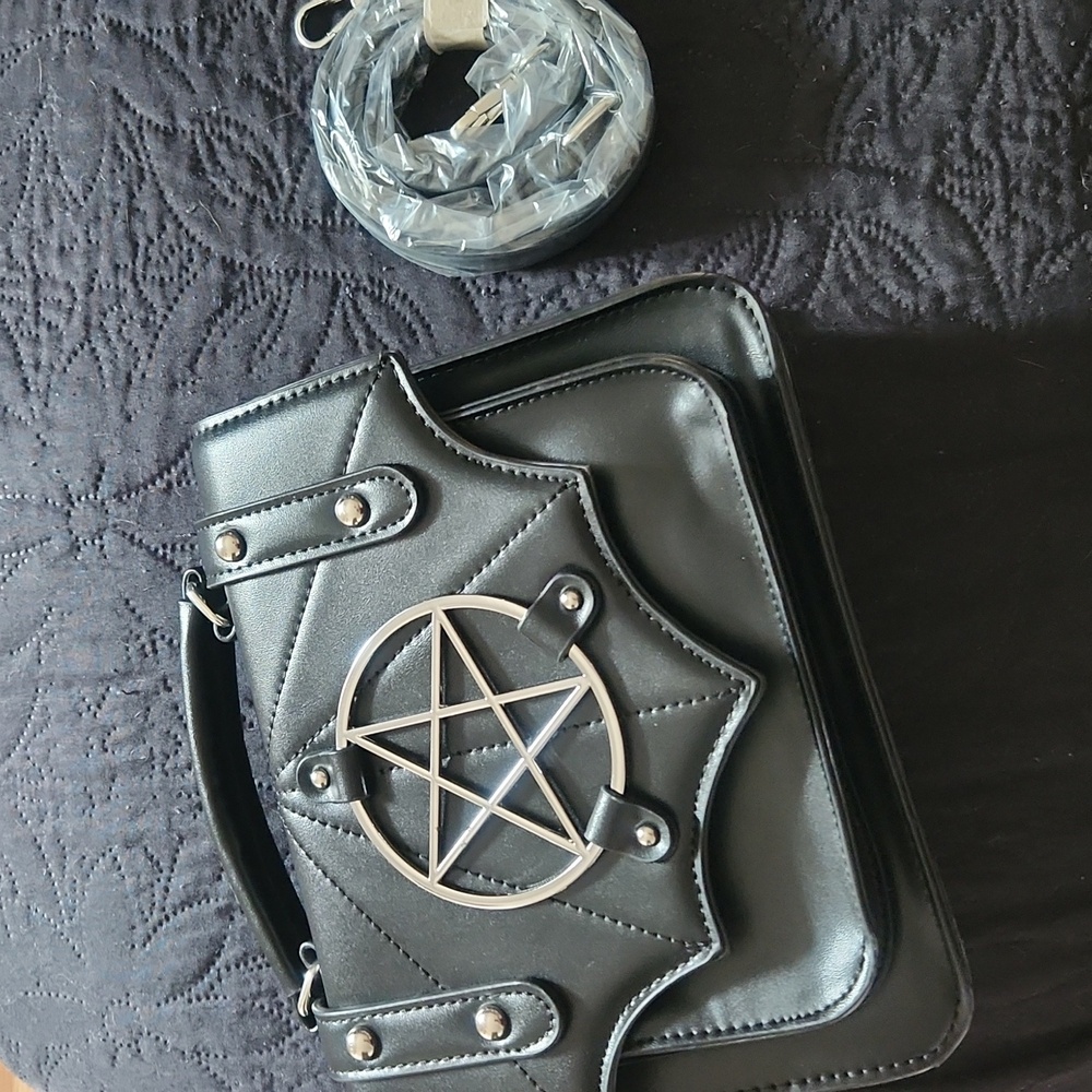 Banned Black Quilted Handbag with Silver Pentagram - Picture 5 of 5